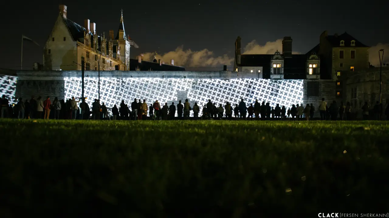 Le public sur l’esplanade — Aurélien Lafargue