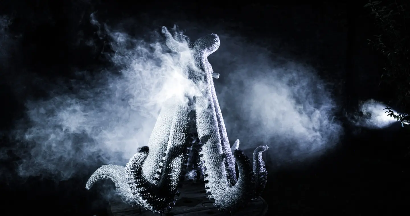 CONTRE-MARÉE — Sculpture, lumière et image en mouvement — avec Arthur Thoyer Rozat — Aurélien Lafargue